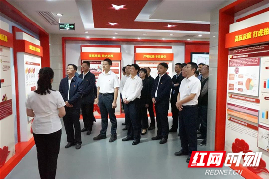 慈利县处级领导赴市廉政警示教育基地接受警示教育