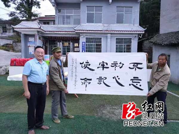 837119470cf4639ed7e0c33022fbfee_副本.jpg