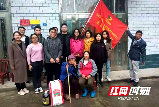 市委党校中青班二班在中湖乡石家峪村开展驻村入户体验式教学