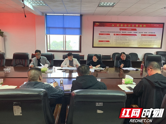 慈利县岩泊渡镇：接受洗礼 永葆活力