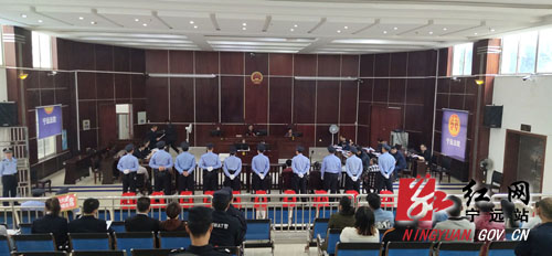 宁远县人民法院公开开庭审理一起涉恶案件1000 拷贝.jpg