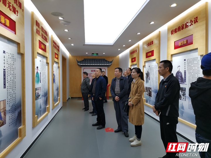 张家界市应急管理局组织党员干部职工参观市廉政警示教育基地