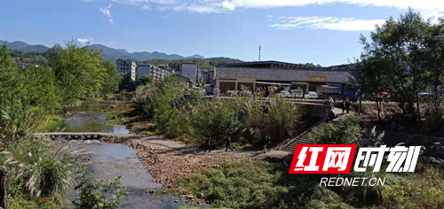 慈利县三官寺土家族乡：水上便道解民忧