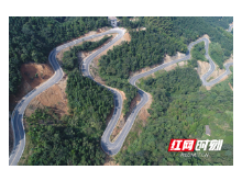 醴陵扶贫公路到村到户 脱贫致富有门有路