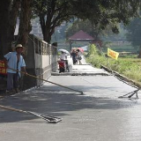 湖南省今年新增自然村通水泥（沥青）路1.6万公里