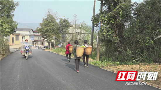 【“不忘初心、牢记使命”主题教育进行时】慈利县三官寺土家族乡：为民办实事 推动主题教育走深走实