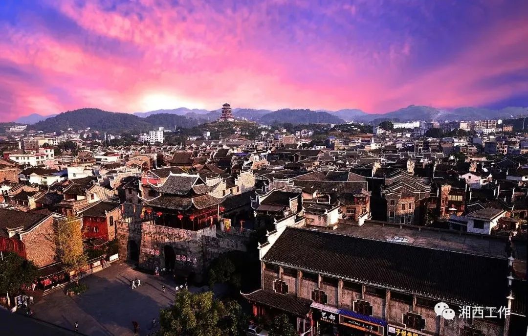 权威发布丨把握发展大势勇立时代潮头接续奋斗开创高等