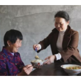 她是洪江区新时代孝女,你可能认识