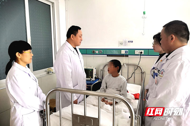 张家界：9岁男童长疥疮，家长“以毒攻毒”擦农药导致中毒