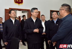 李殿勋到张家界市调研指导主题教育