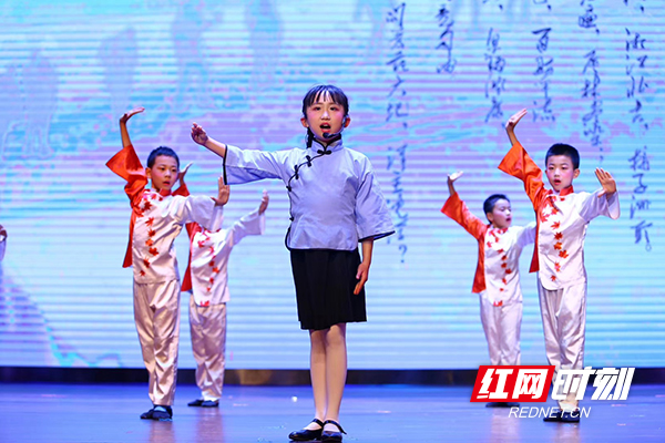 “小金花”不断绽放 株洲校园掀起“戏曲热”