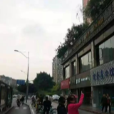 刑拘！高空抛物刚入刑，有人从10楼扔下一把菜刀