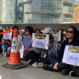 红视频·直击香港丨市民高等法院前坪静坐，抗议司法不公
