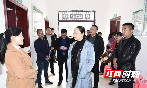 北塔区委书记仇珂静深入贫困村调研脱贫攻坚工作