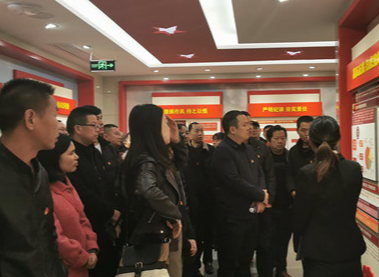 慈利县苗市镇：参观廉政教育基地 接受廉政清风洗礼
