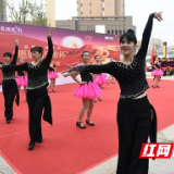 资阳群众广场舞大赛 “舞”出人民幸福感