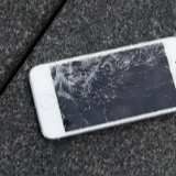 手机碎屏险、体验无忧险……小心这些消费保险有“坑”