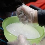 国家药监局发布14批次不合格化妆品，含多款染发膏