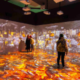 梅溪瑚国际文化艺术馆开馆 展示流动的光影艺术