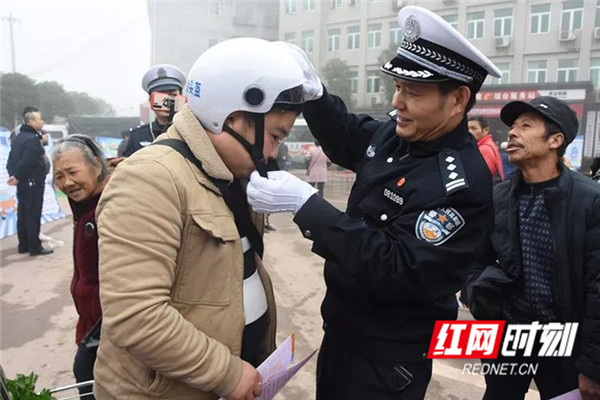 ea800ccd-532e-44a1-bde8-8c13a6aeeed8.jpg