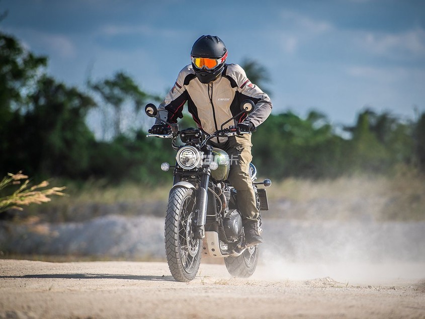 Triumph;凯旋;Scrambler 1200 XC