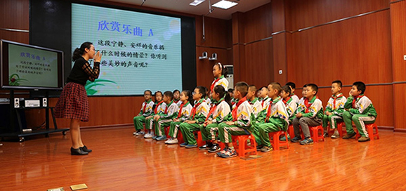 校园文化|吉首大学师范学院附小：学习什么是教育学反思