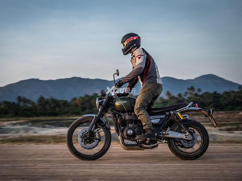 Triumph;凯旋;Scrambler 1200 XC