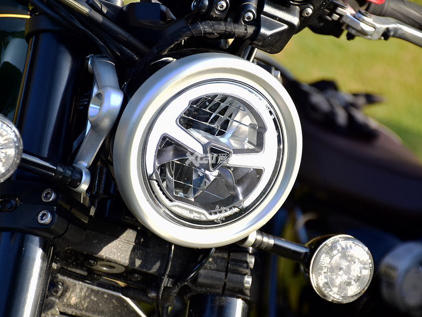 Triumph;凯旋;Scrambler 1200 XC