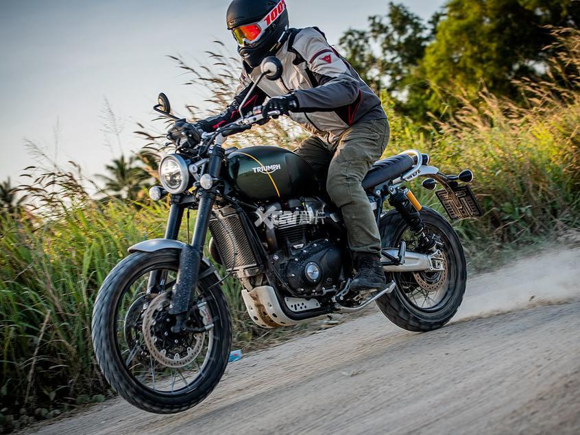 Triumph;凯旋;Scrambler 1200 XC