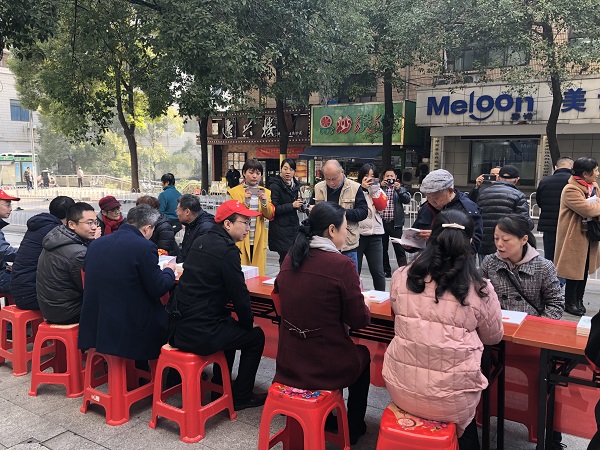 居民志愿者参与度很高.JPG