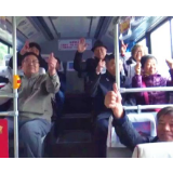 满车乘客点赞！湘潭这位司机究竟做了什么？