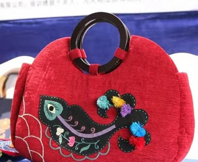 永兴大布江拼布绣成四省非遗联展中亮眼的“星”