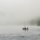 这条不出名的湘西小河，晨雾像极了水墨画！