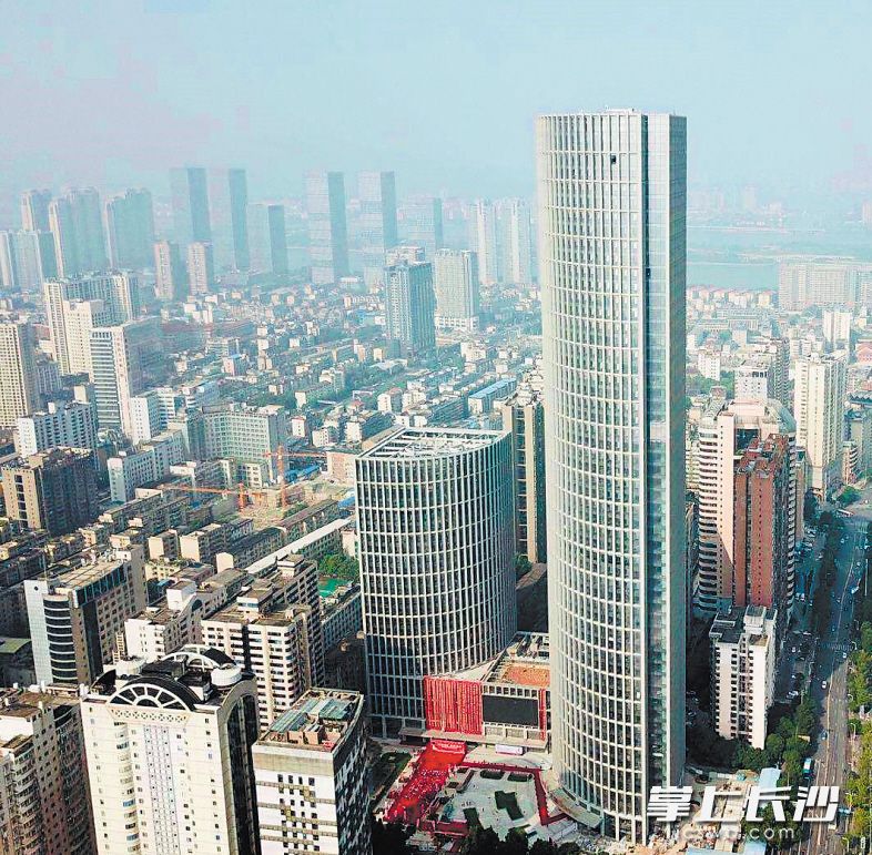 新湖南大厦(事业楼)