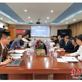 郑建新率队赴深圳考察富士康科技集团，推进富士康在衡新项目合作