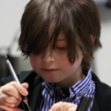 比利时9岁神童为何退学？家长：将赴美国读博士