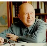 今天的头条，属于他！