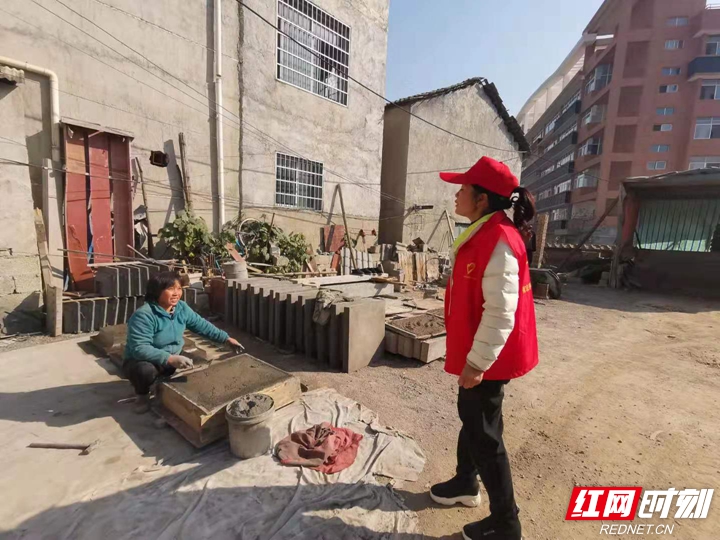 03.jpg