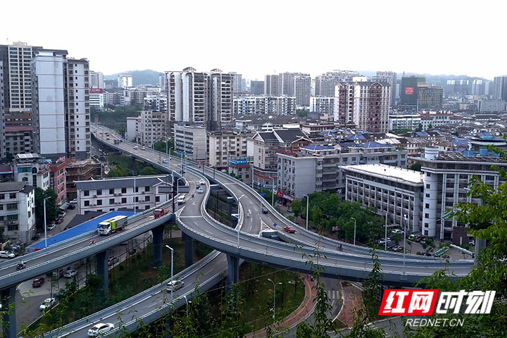 通过创卫后，你有没有感受到，城市建设提质，张家界真的很美！