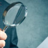 在孙小果案中徇私舞弊，云南省高院原院长赵仕杰留党察看一年