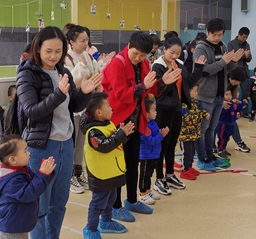 “奔跑吧！宝贝”亲子迷你马拉松活动成功举办