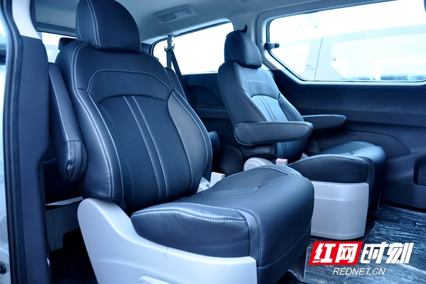 DSC_0515_??.jpg DSC_0515_??.jpg