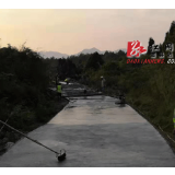 道县：路通大山深处 瑶民喜笑颜开