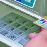 视频|央行：澳门居民每人每天向内地人民币同名账户汇款限额提高至8万元