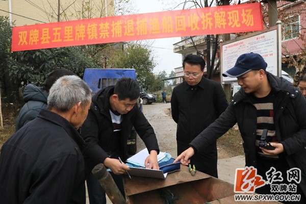 0A6A2869_??.jpg 0A6A2869_??.jpg