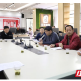 贺辉调研江华融媒体中心建设工作