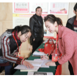 政协委员报到 冷水滩区进入“两会”时间
