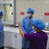卫生健康领域首部基础性法律：立法保护医疗卫生人员