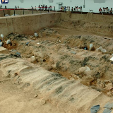 重大发现 秦兵马俑一号坑最新发掘陶俑220余件