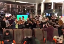 美国电影占gdp_美国gdp构成比例图(3)